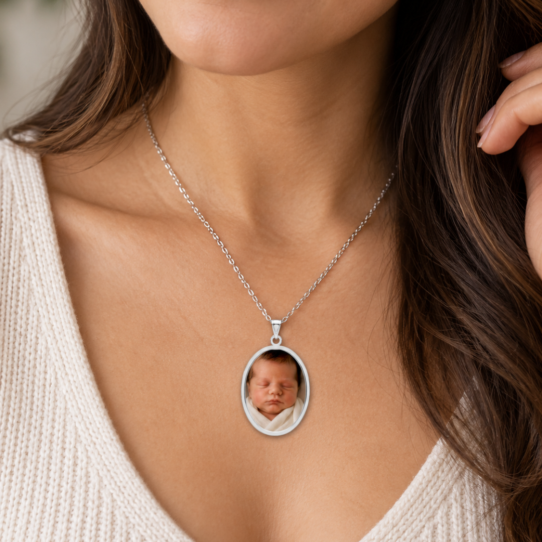 Oval Pendant Necklace | Baby Photo Necklace